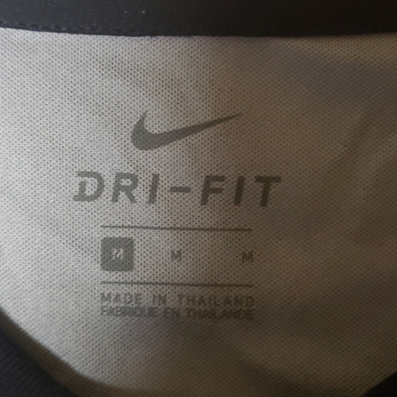 Barcelona football jersey - Picture 3 of 3